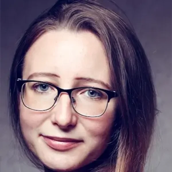 Julia Buch - Werkstudentin