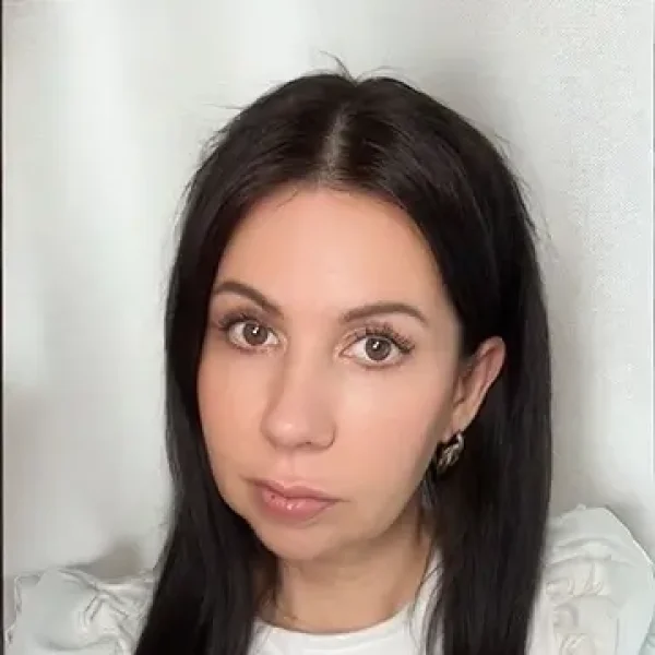 Manuela Namyslo - Marketing – & Sales Assistent